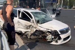 Идиот месяца. Хорошо хоть никого не убил