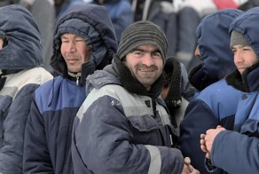 В Ленобласти супруги организовали бизнес на легализации мигрантов и незаконно оформили более четырёх тысяч иностранцев