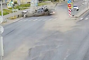 Женщина без прав устроила серьёзное ДТП