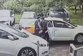 В Москве трое злоумышленников похитили мужчину ради 300 тысяч рублей