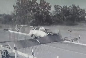 Проехать железнодорожный переезд любой ценой