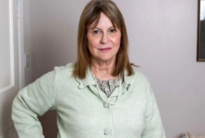 Британка берёт 25 тысяч фунтов стерлингов за то, что сидит с собственными внуками