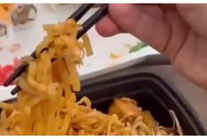 Гибрид вилки и палочек для еды