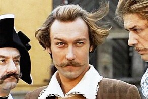 Улыбайтесь, господа. Улыбайтесь!