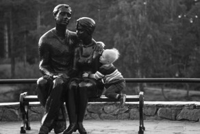20 чёрно-белых фотографий и их простая магия памяти