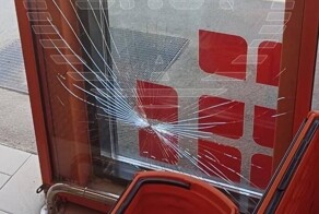 Блондинка из Химок устроила борьбу с монстрами в подмосковном кафе