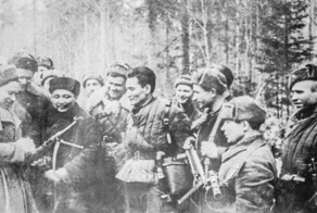 Люди из стали.Бауыржан Момышулы