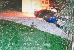 Женщину-поджигательницу автомобилей задержали в Санкт-Петербурге