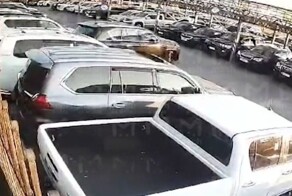Угнал внедорожник Lexus прямо из дилерского центра