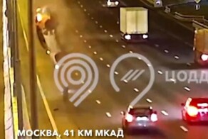 Полёт на МКАДе из-за отвалившегося колеса