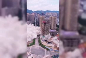 В Китае одновременно подорвали целый квартал из 15 многоэтажек