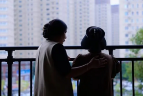 Консультант по любовницам в Китае заставляет любовников расстаться