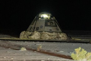 Космический корабль Boening Starliner успешно добрался до Земли без экипажа