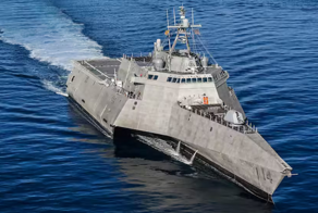 Старшего офицера ВМС США понизили в должности после установки незаконного интернета