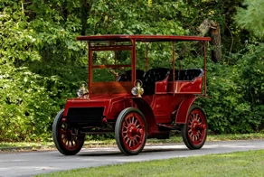 122-летний автомобиль Packard Model G выставят на торги