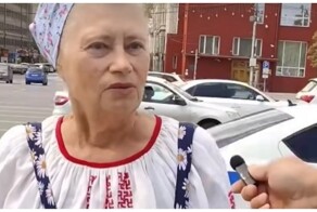 Женщина несёт в народ русскую культуру