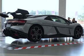 Китайцы научили суперкар Yangwang U9 подпрыгивать