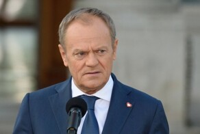 Премьер Польши призвал жителей не паниковать при виде немецких солдат