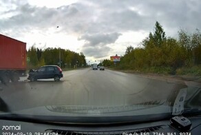 Страшно, очень страшно, что такие слепые люди управляют автомобилями
