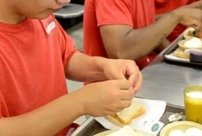 Шериф ответил зекам, недовольным тюремным питанием