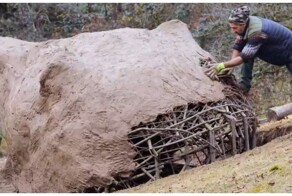 Временное жилище в виде головы медведя