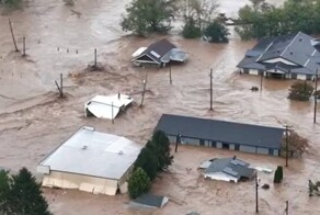 В сети показали кадры разрушений после урагана «Хелен» в США