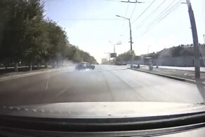 Чтобы ни у кого не осталось сомнений, что у него BMW