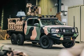В Австралии создали шестиколёсный Toyota Hilux для военных