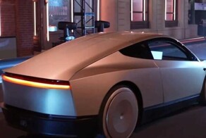 Tesla представила роботакси CyberCab без руля и педалей