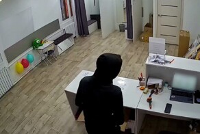 «Заботливый семьянин»: работник маркетплейса из Енисейска похищал товары ради семьи