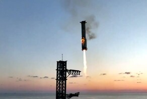 SpaceX впервые смогла вернуть первую ступень ракеты Super Heavy на стартовую площадку