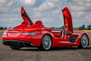 За редкий экстремальный спидстер  Mercedes SLR McLaren Stirling Moss выложили 3,2 миллиона евро