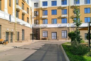 Таке все не рiдне, не своэ