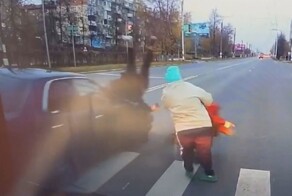 "Наказание" за переход на запрещающий сигнал светофора