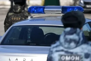 В Петербурге неизвестный с ножом напал на покупателей магазина "ОКЕЙ"