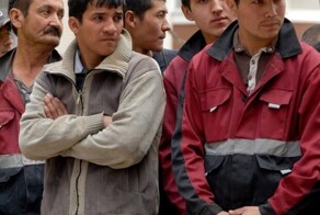 Биометрия и электронные паспорта: как изменится жизнь для мигрантов с 2025 года