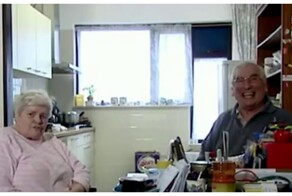 Мужчина после операции не может перестать смеяться