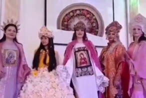 Активисты из «Сорок Сороков» пожаловались в СК на платья девушек с саммита БРИКС