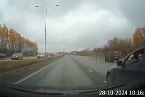 Очередной "учитель" на дороге, который не смог