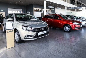 За 10 лет автомобили в России подорожали более чем на 300%