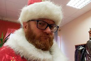"Многие из них простые алкаши": Виталий Милонов предложил запретить услуги Деда Мороза