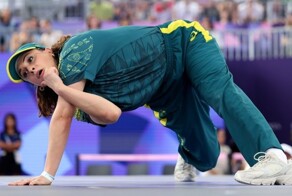Ставшая мемом на Олимпиаде брейк-дансерша завершила спортивную карьеру