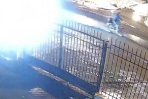 Сбил велосипедиста так, что тот влетел в салон автомобиля