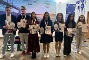 Российские шахматисты выиграли медальный зачёт на чемпионате мира среди юниоров