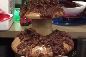 Фонтан с мясом не впечатлил посетителей ресторана