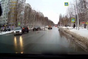 4 машины разом