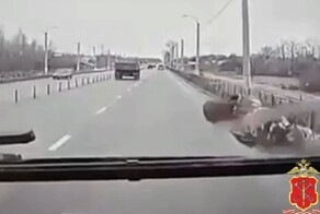 "Пытался пересечь проезжую часть",- серьёзно?