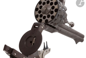 Револьвер на 20 выстрелов: Le Redoutable!