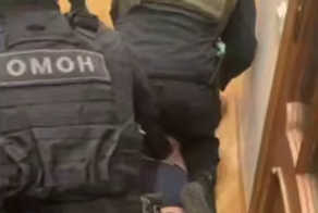 В Петербурге задержали подозреваемого в легализации более 20 тысяч мигрантов