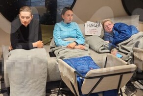Россияне объявили голодовку на борту круизного лайнера, заглохшего по пути в Антарктиду